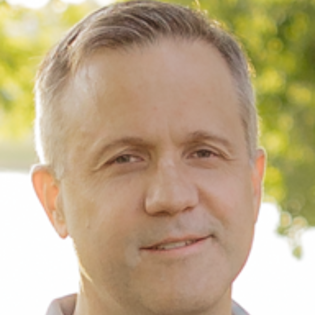 Joe Tate Headshot